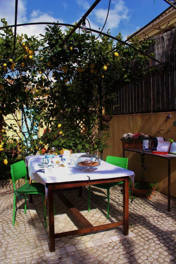 Bed and Breakfast la forma dell'acqua Su Forti Esterno foto
